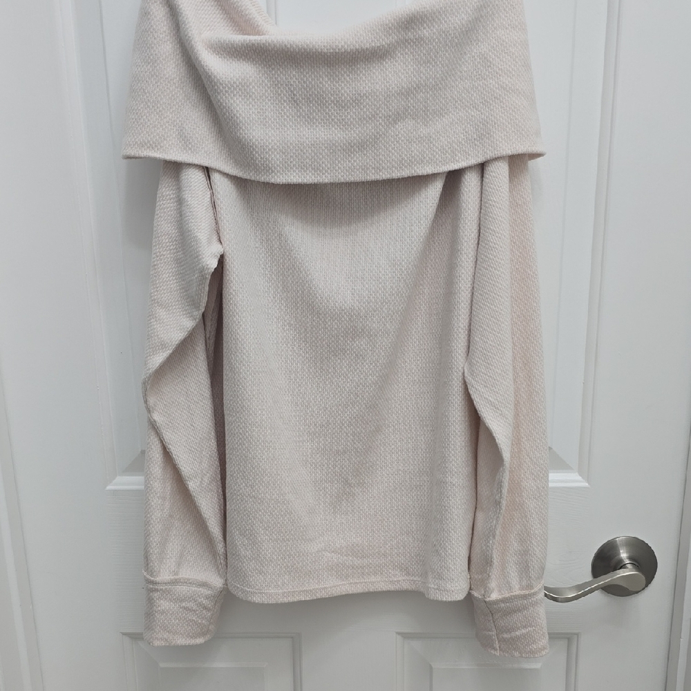❤️$25 SALE NWT- We The Free Hazy Heart Top Large - Picture 8 of 10